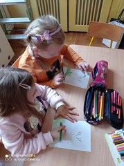 Spotkanie przedszkolaków z pisarką